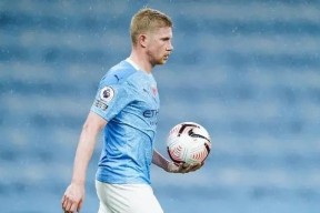 爱游戏-美国队带队取胜！，德布劳内重要时刻反败为胜比赛高潮迭起的简单介绍