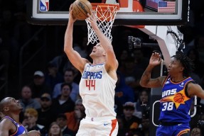 爱游戏-JackeyLove新星重要助攻表现突出，快船前途光明！